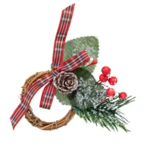 Rond de serviette Noël tradition pour décoration de table en osier avec nœud à carreaux et pomme de pin