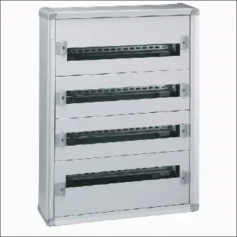 LEGRAND 020004 Leerer Verteilerkasten 750 mm