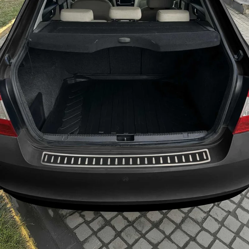 Ladekantenschutz für Skoda Octavia III Limo 2013-2019 Edelstahl carbon foliert
